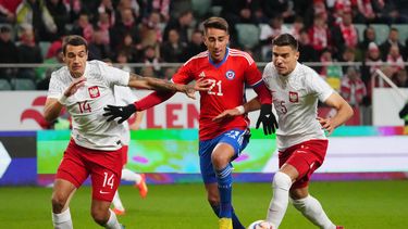 Polonia se impuso a Chile.