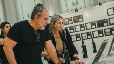 La Ciudad de Mendoza y la Bolsa de Comercio invitan a participar del Concurso Nacional de Diseño de Etiquetas de Vino.