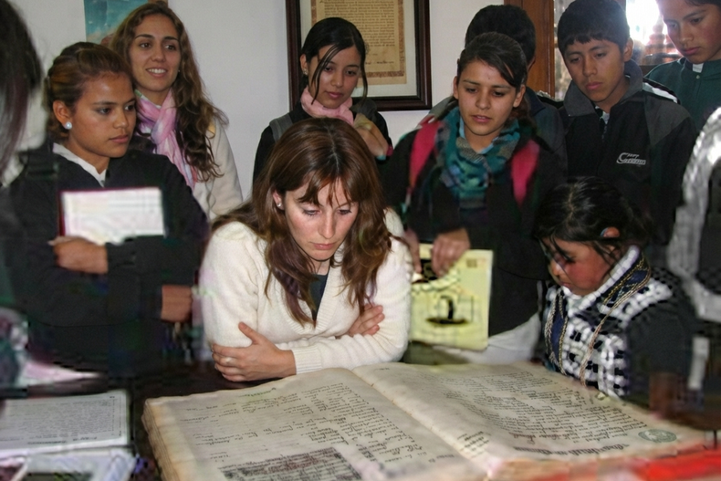 Eligió ser profesora a los 11 años por curiosidad: la Geografía fue el área donde se especializó.