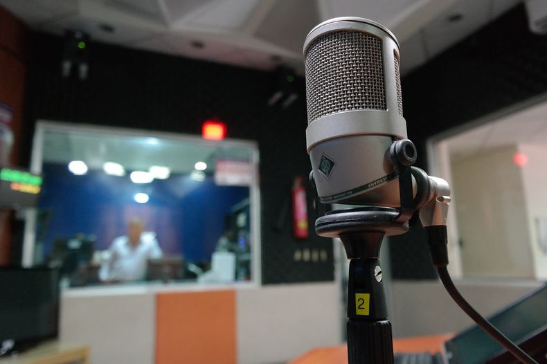 La quita de subsidios en la tarifa de la luz impactó de lleno en empresas de toda la Argentina y las radios sufren particularmente la medida.