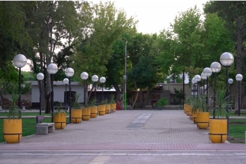 Plaza Manuel Belgrano: un espacio verde hermoso para visitar