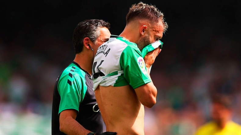 Germán Pezzella se lastimó feo.