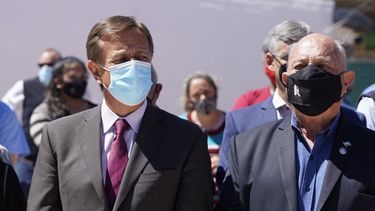 insolito: denuncian que un intendente cobra mas que el gobernador