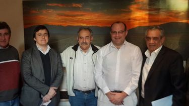 Esto le pidieron las cooperativas a los emisarios de Buryaile