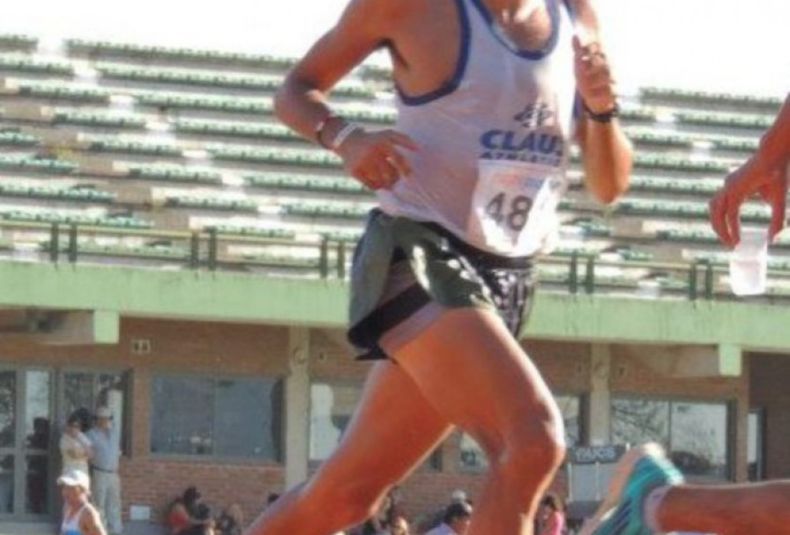 13  Matías Rabino- Terminó 4º en los 10.000 metros del Campeonato Argentino en Mar del Plata---- Domingo 31-03-2013