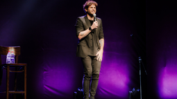 Fede Cyrulnik presenta Evolushon, su nueva comedia unipersonal en Godoy Cruz