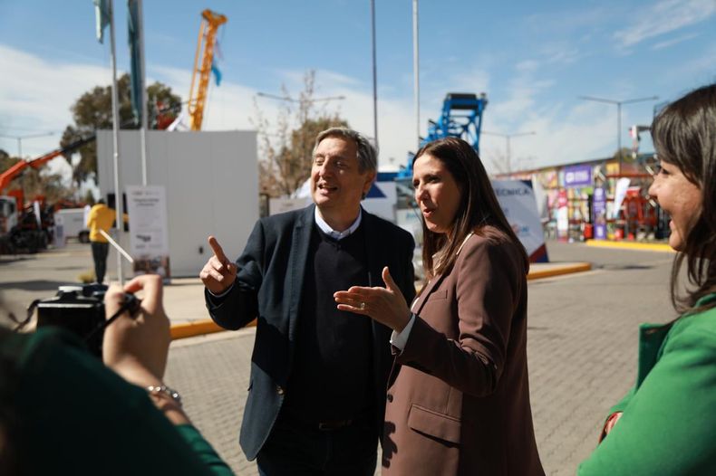 Emir Félix y Marisa Uceda pasaron por la Expo y Foro Industrial 2025.