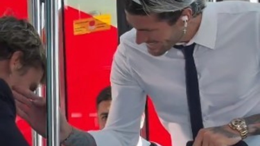 Griezmann se sacó la barba y Rodrigo De Paul no perdió la oportunidad de gastarlo