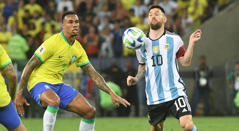Lionel Messi, Gabriel Jesus, selección argentina, brasil, maracaná.jpg
