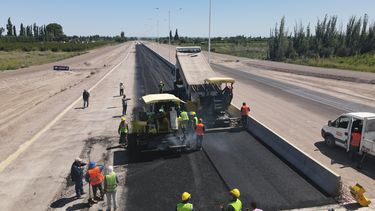 Inició la pavimentación de una autopista en la Zona Este (Foto: Gobierno de Mendoza)