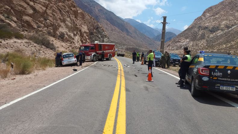 Una mujer murió tras un gravísimo choque en Alta Montaña