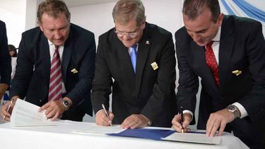 Sitio Andino | Francisco Pérez, Agulles, escuela albergue Alberto Einstein, en el lejano paraje El Manzano situado al sur de Malargüe, con dos buenas noticias: la primera dar inicio oficial al ciclo lectivo 2015, Baldasso