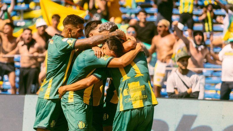 El fútbol lo impuso la escuadra costera.