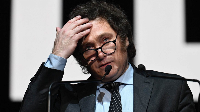 El presidente Javier Milei llegará esta tarde al país centroamericano para participar de la segunda asunción de Nayib Bukele.