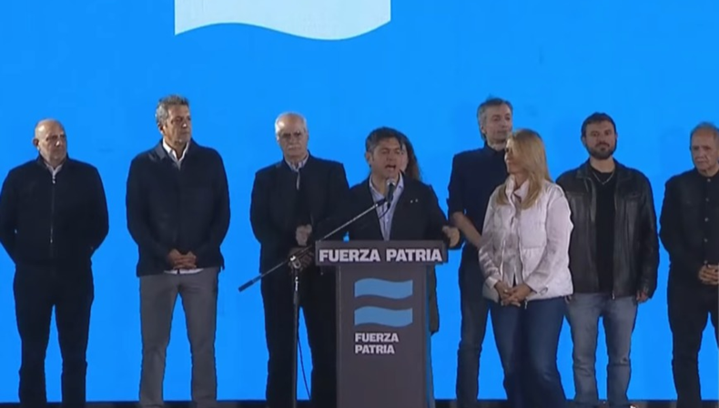 El mandatario bonaerense destacó además el “trabajo, esfuerzo, comprensión y generosidad” de la militancia