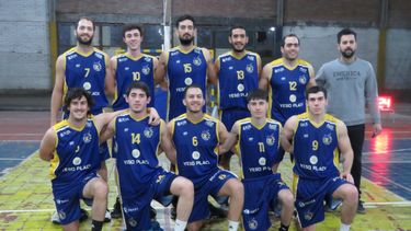 huracan de san rafael gano uno y perdio el otro y quedo afuera de los play off