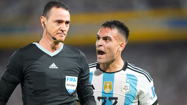 La tarjeta rosada se presenta en la Copa América.