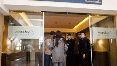 Sitio Andino | reclamo excombatientes de malvinas en cuarto piso de casa de gobierno