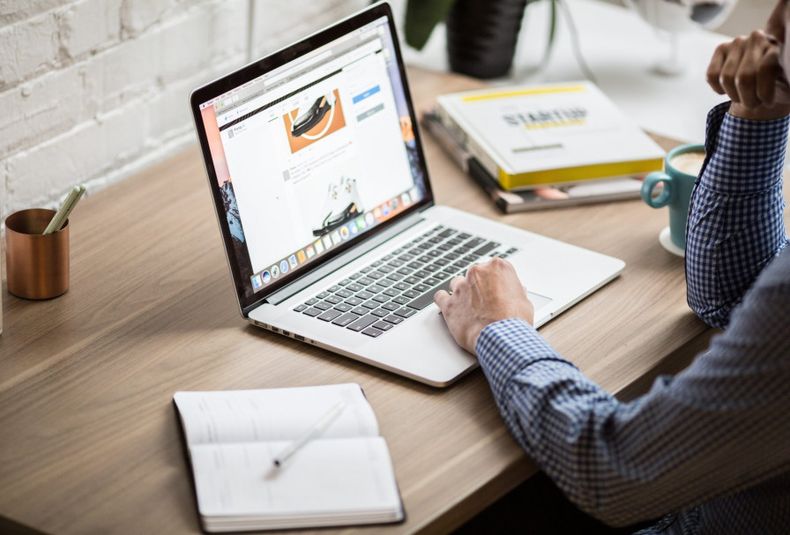 Emprendedor emprendimiento venta online