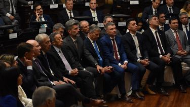 La discusión por un nuevo esquema de coparticipación, una deuda pendiente entre provincia y municipios. La discusión por un nuevo esquema de coparticipación, una deuda pendiente entre provincia y municipios.