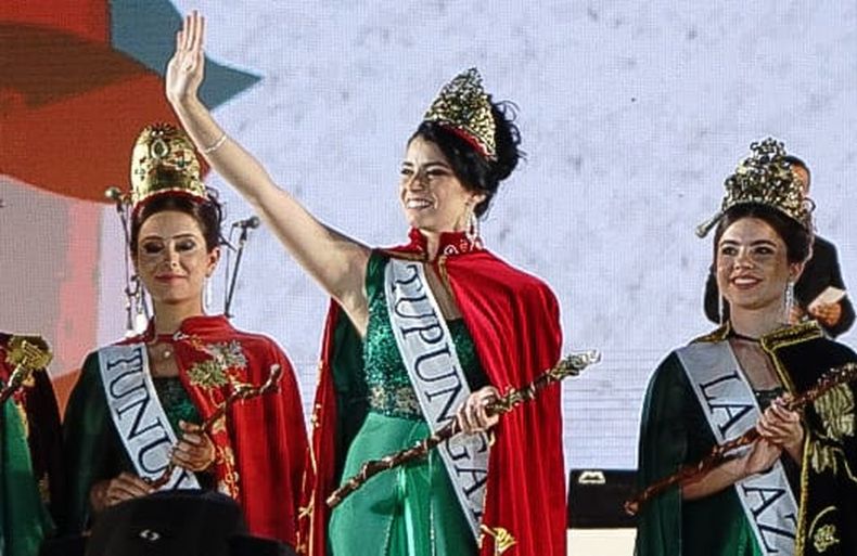 Gemina Navarro, virreina nacional de la Vendimia 2023.