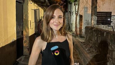 carolina amoroso, muy enamorada del vocalista de una banda