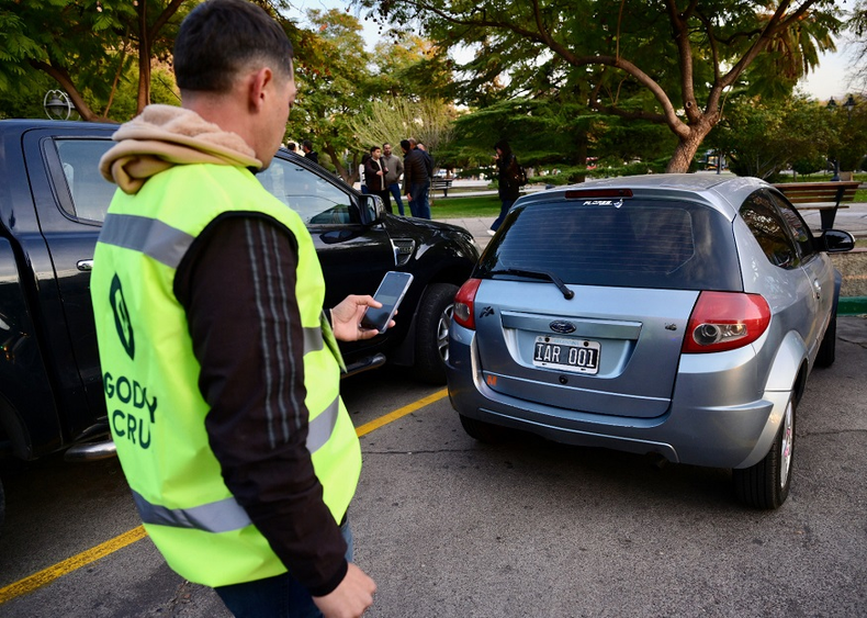 Estacionamiento medido digital en Godoy Cruz