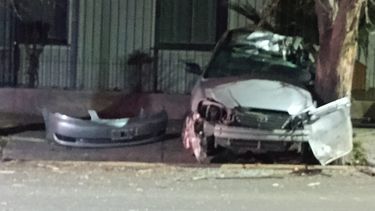 Noche trágica en el Valle de Uco: un hombre murió tras chocar contra un árbol