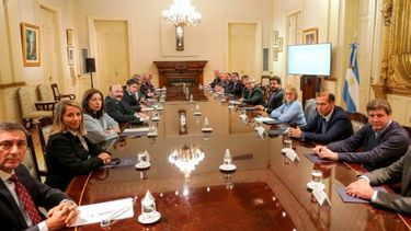 corte suprema: un poco de historia y un repaso de como son en el mundo