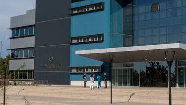 Uno de los atacantes efectuó un disparo que le provocó heridas mortales.