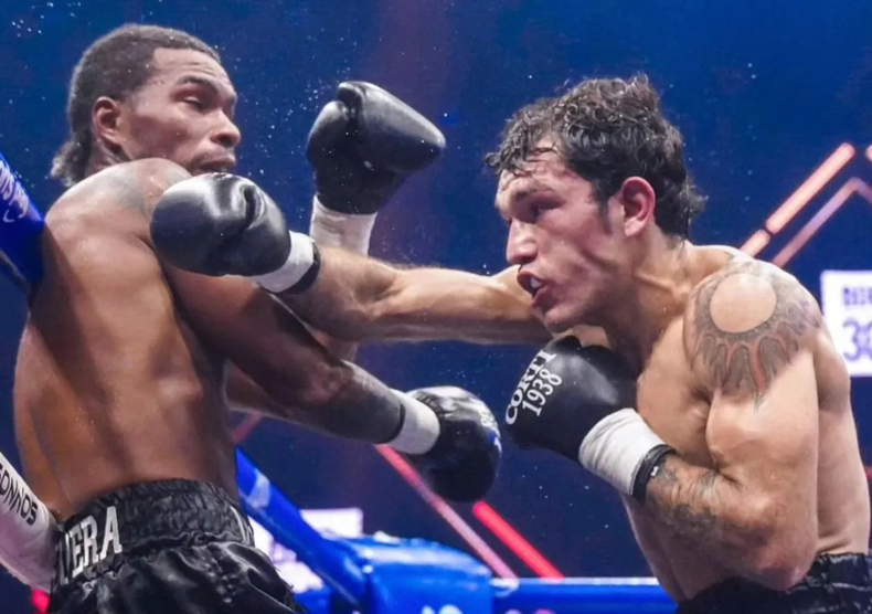 Boxeo: Juan Carrasco encendió el Luna Park con un triunfo fulminante