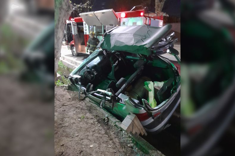Terrible accidente vial en Maipú se cobró una víctima fatal.