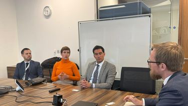 Mendoza refuerza vínculos con líderes financieros y de minería en Londres para potenciar su desarrollo Mendoza refuerza vínculos con líderes financieros y de minería en Londres para potenciar su desarrollo