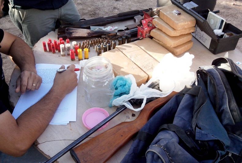 Secuestro de droga y armas en Palmira
