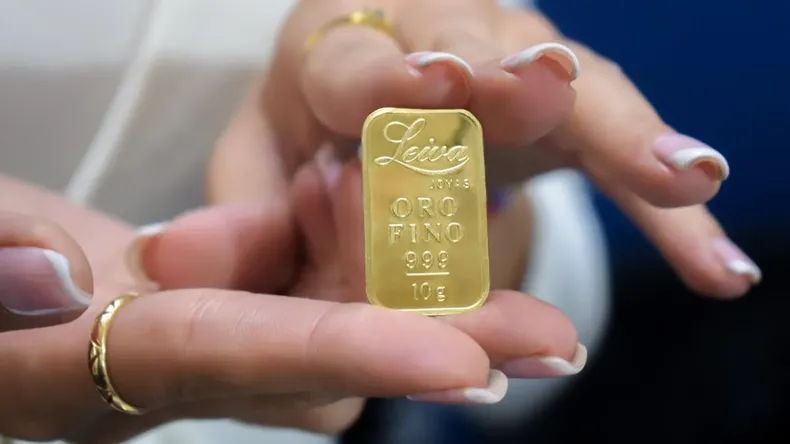 Un pequeño lingote de oro de 10 gramos, el desembolso puede superar los $300 mil.