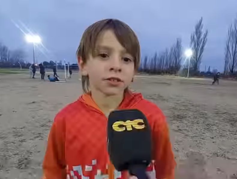 Un niño de General Alvear fue seleccionado para entrenar en el Rojo de Avellaneda.
