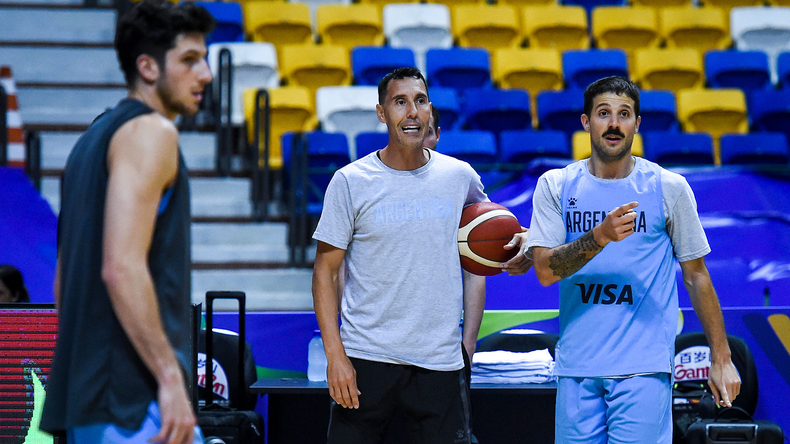 Pablo Prigioni ya asumío al frente del seleccionado.