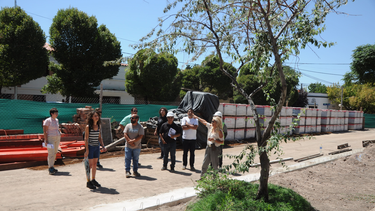 san carlos: avanza la refuncionalizacion de la plaza san martin de la consulta