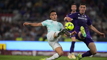 con doblete de lautaro martinez, inter se consagro en la copa italia