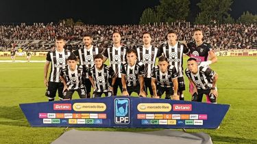 El Lobo tiene una dura parada en el Coloso. El Lobo tiene una dura parada en el Coloso.