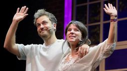 Gimena Accardi y Andrés Gil vuelven al teatro mendocino de la mano de En otras palabras