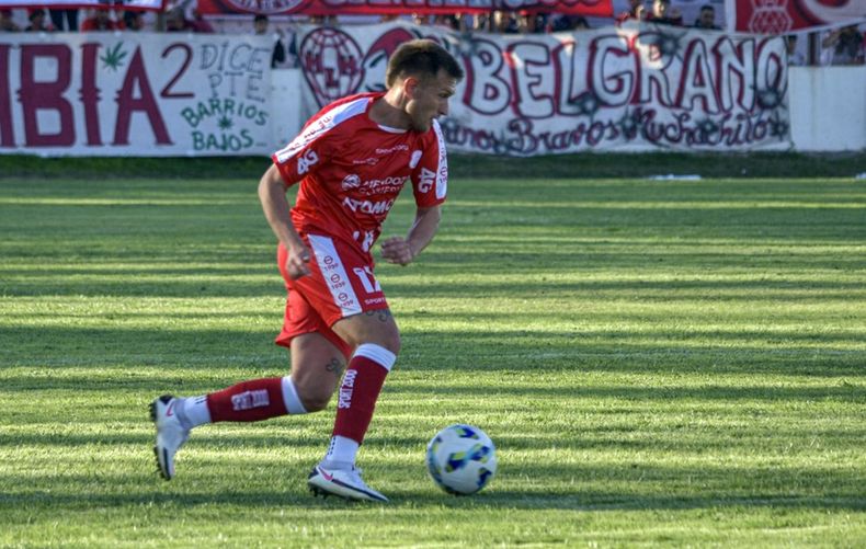 El Club Atlético Huracán Las Heras consiguió una victoria fundamental.