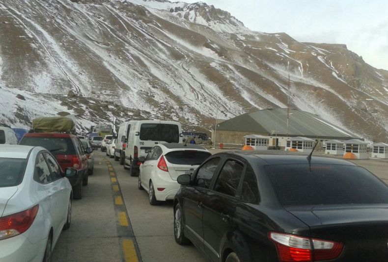 Paso Los Libertadores hoy: estado, horario y demoras para este lunes 27 de abril.