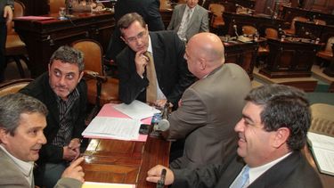 Sitio Andino | Legislatura Empresa de energia