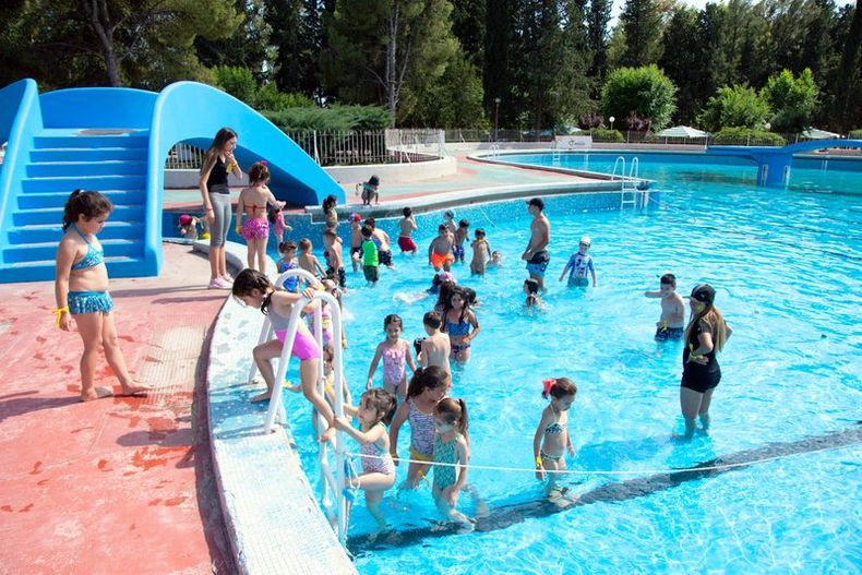 Con fuertes aumentos: esto sale una colonia de verano en Mendoza