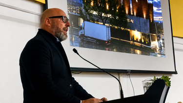 Arquitecto Andrés Lucchesi en la presentación de Hotel Amérian Malargüe.