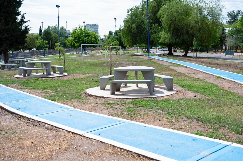 Paseo público nuevo en Godoy Cruz.