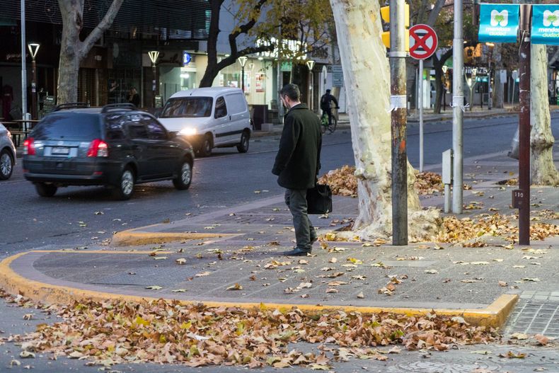 Cuándo baja el viento Zonda a Mendoza.