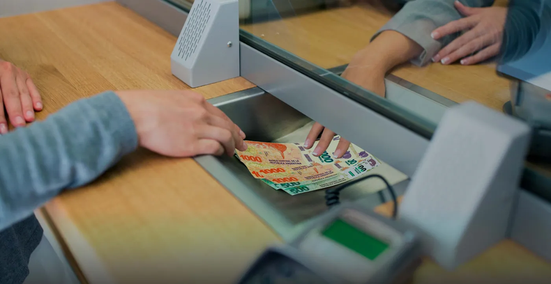 En su día los bancarios en alerta: rentabilidad, fintech y reforma laboral.