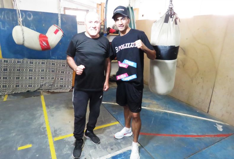 22 El profesor Lito Negri junto a Joel Forastero Arena. Jueves 10 02 22